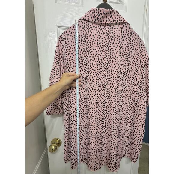 Women’s SHEIN Curve Pink & Black Animal Print Button-Up Blouse - Size 3X - Picture 6 of 9